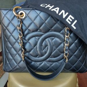 Chanel Grand Shopping Tote